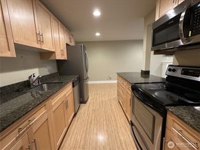 21307 48th Avenue W C208, Mountlake Terrace WA 98043