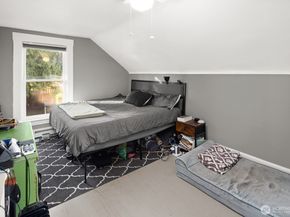 2011 E James Street, Seattle WA 98122