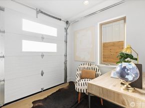 12044 Hiram Place NE A, Seattle WA 98125