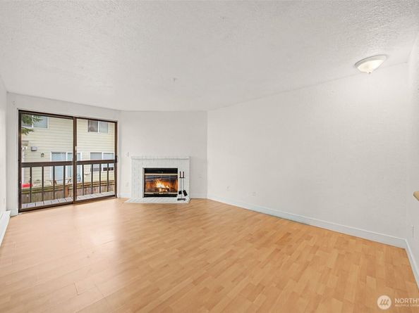 3322 I Street F202, Auburn WA 98002