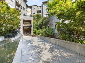 5440 Leary Avenue NW 401, Seattle WA 98107