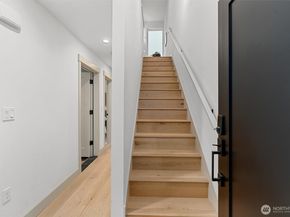 1255 NE 100th Street, Seattle WA 98125