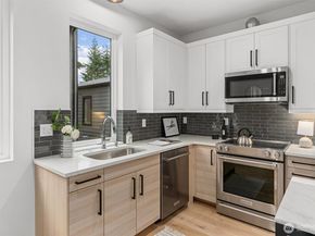 1255 NE 100th Street, Seattle WA 98125