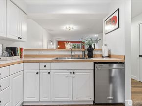 2300 Jefferson AVE NE K146, Renton WA 98056