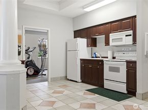 2300 Jefferson AVE NE K146, Renton WA 98056