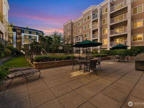 1545 NW 57th Street 422, Seattle WA 98107