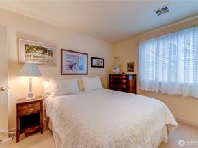 900 233rd Avenue NE 931, Sammamish WA 98074