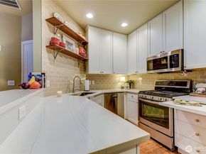 900 233rd Avenue NE 931, Sammamish WA 98074