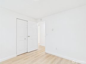 32142 46th Place SW M6, Federal Way WA 98023