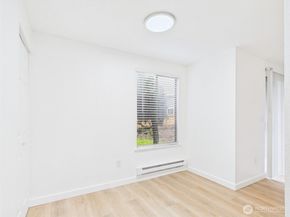 32142 46th Place SW M6, Federal Way WA 98023