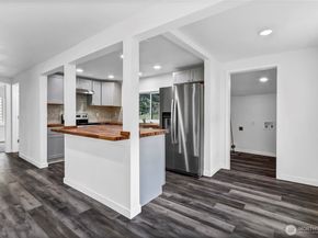 12034 68th Avenue S, Seattle WA 98178