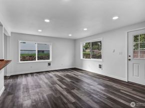 12034 68th Avenue S, Seattle WA 98178