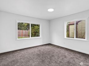 12034 68th Avenue S, Seattle WA 98178