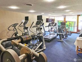 10911 D Glen Acres Drive S, Seattle WA 98168