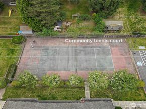 5713 122nd Avenue SE 165, Bellevue WA 98006