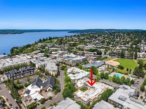 122 S State Street 207 E, Kirkland WA 98033