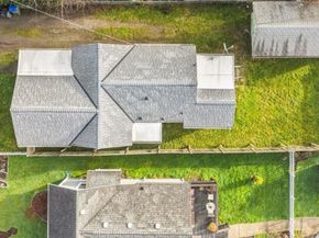 1929 11th Street, Bremerton WA 98337