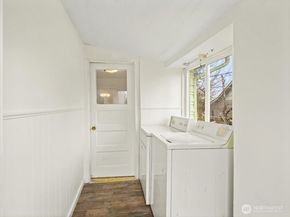 1929 11th Street, Bremerton WA 98337