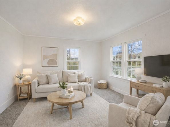 1929 11th Street, Bremerton WA 98337