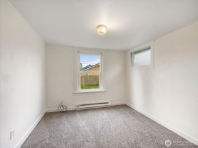 1929 11th Street, Bremerton WA 98337