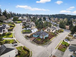 18304 68th Avenue W, Lynnwood WA 98037