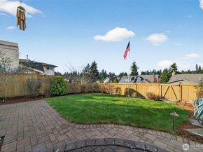 18304 68th Avenue W, Lynnwood WA 98037