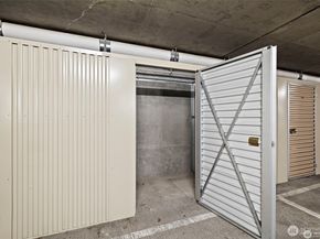 1085 103rd Avenue NE 227, Bellevue WA 98004