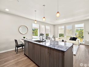 1085 103rd Avenue NE 227, Bellevue WA 98004