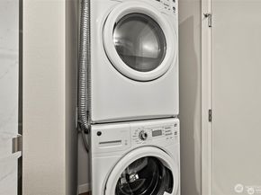 1085 103rd Avenue NE 227, Bellevue WA 98004