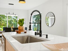 16126 Tiger Mountain Road SE, Issaquah WA 98027