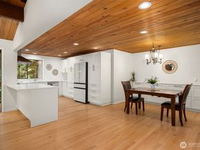 5981 Lynwood Center Road NE, Bainbridge Island WA 98110