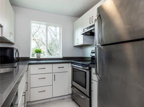 2100 N 106th 307, Seattle WA 98133