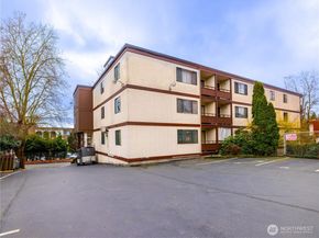 2100 N 106th 307, Seattle WA 98133
