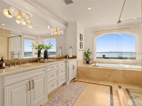 410 8th Avenue W, Kirkland WA 98033