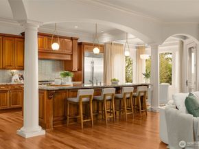410 8th Avenue W, Kirkland WA 98033