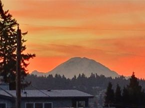 410 8th Avenue W, Kirkland WA 98033