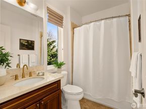 410 8th Avenue W, Kirkland WA 98033
