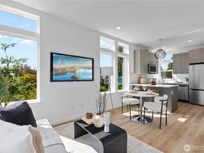 1208 C NW 83rd Street, Seattle WA 98117