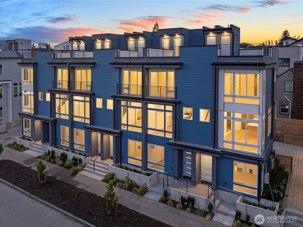 1208 C NW 83rd Street, Seattle WA 98117