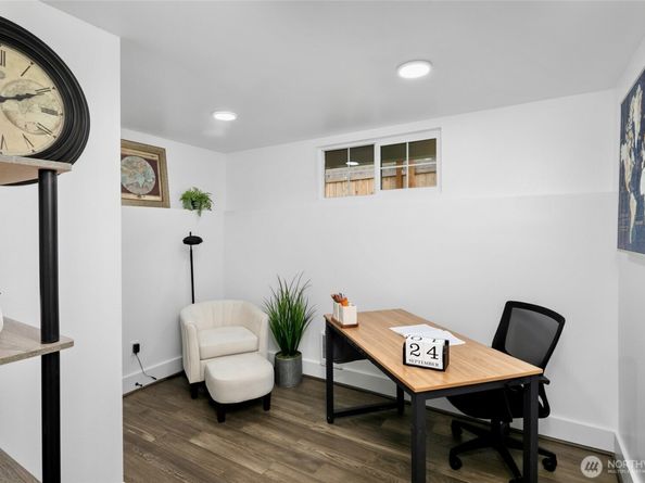 4902 241st Street SW, Mountlake Terrace WA 98043