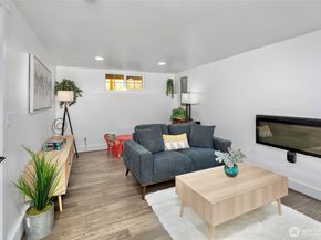 4902 241st Street SW, Mountlake Terrace WA 98043