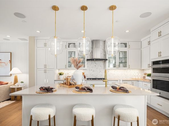 10811 (HS 111) 120TH Lane NE C, Kirkland WA 98033