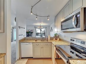 5000 Lake Washington Boulevard NE F105, Renton WA 98056