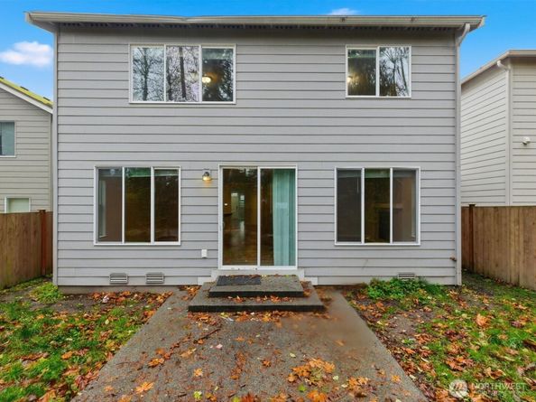 3319 104th Avenue NE, Lake Stevens WA 98258