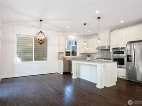 18717 43rd Drive SE, Bothell WA 98012