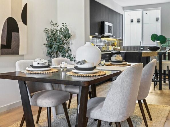 9721 6th Avenue NW, Seattle WA 98117