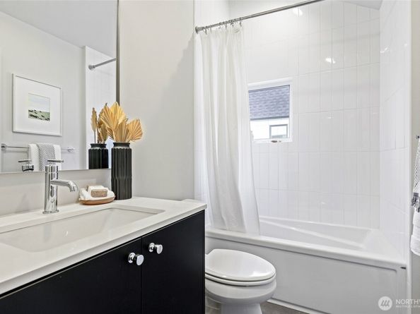 9721 6th Avenue NW, Seattle WA 98117