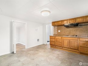 806 5th Street SE, Auburn WA 98002