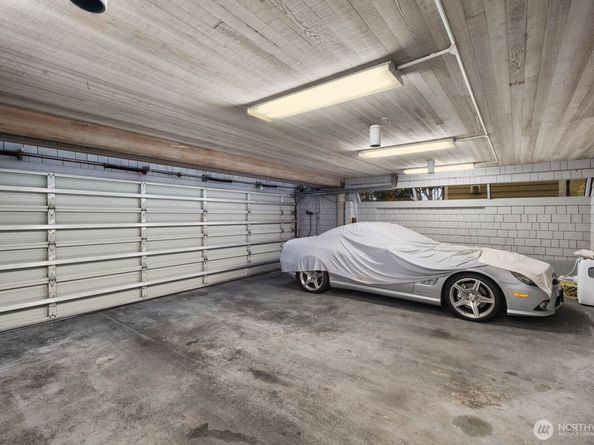 3089 Alki Avenue SW 2, Seattle WA 98116