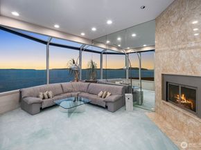 3089 Alki Avenue SW 2, Seattle WA 98116